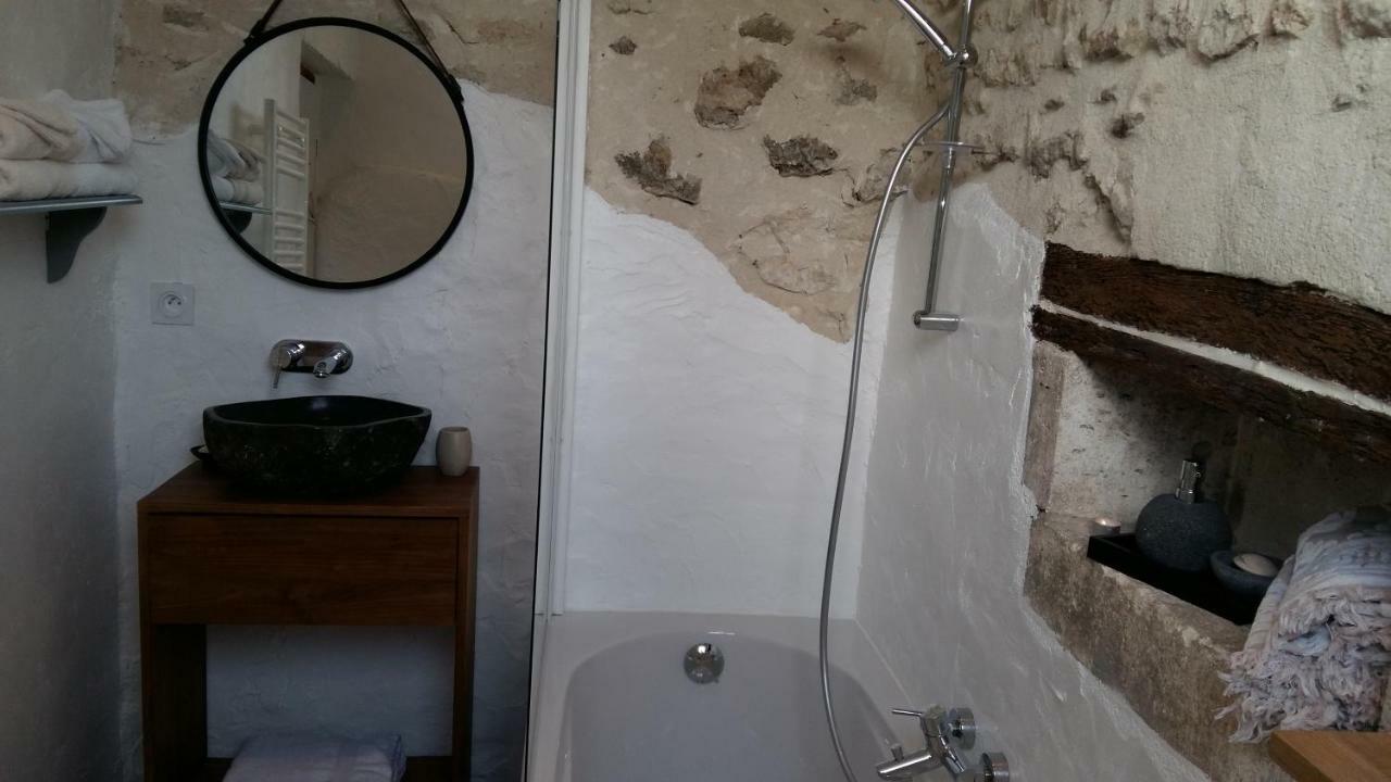 Le Gite Des Chambres De La Grange Cherval Екстериор снимка