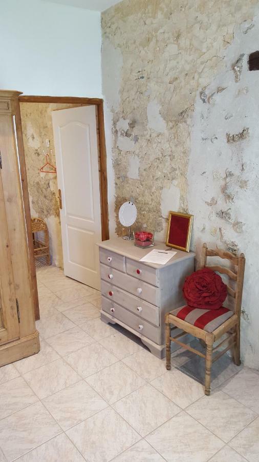 Le Gite Des Chambres De La Grange Cherval Екстериор снимка
